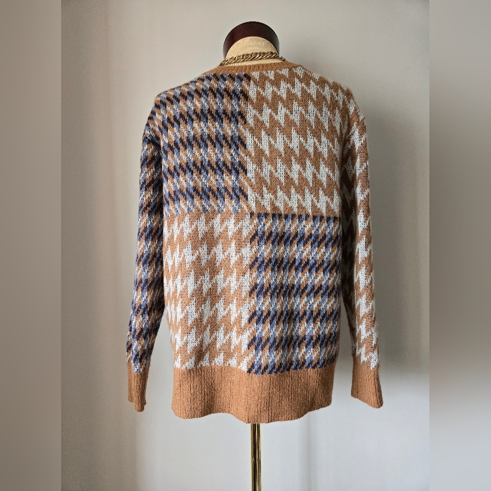 Heartloom Wool Blend Soft Cardigan - Tan and Blue. Size Small - Picture 5 of 9